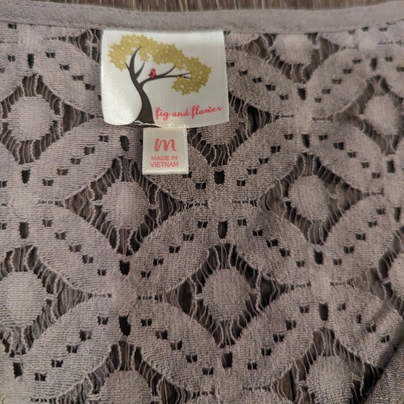 Fig and Flower embroidered boho floral tie front top - Picture 3 of 10